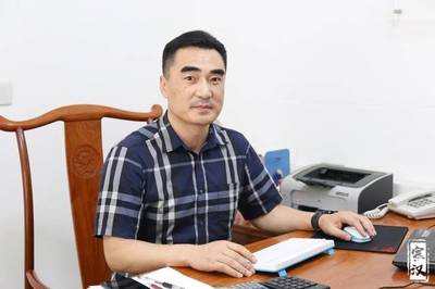 軍中煉韌性，風雨兼程恒立業 技術咨詢與服務的實戰之路